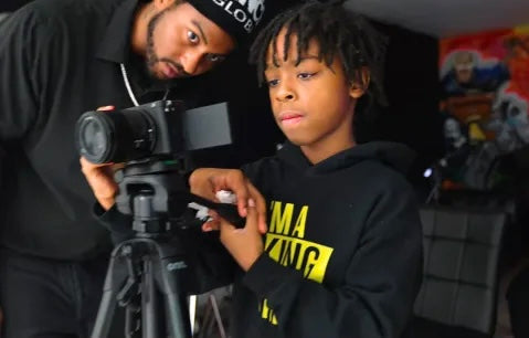 🌟 Free Youth Creative Classes Every Saturday